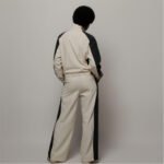 OEM/ODM 100% Cotton Winter Solid Women's Tracksuit - Image 2